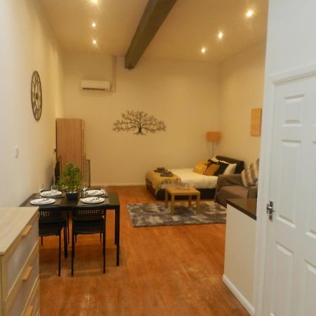 Luxury, Spacious City Center Studio W/ Air-Con Leicester Buitenkant foto